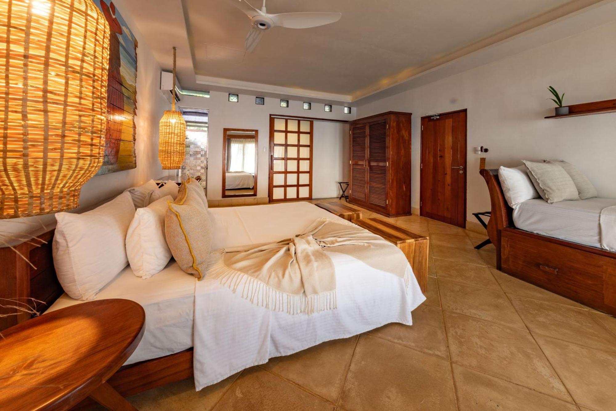 Yemaya Reefs, A Small Luxury Hotel 리틀 콘 아일랜드 외부 사진
